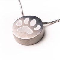 circle with paw necklace