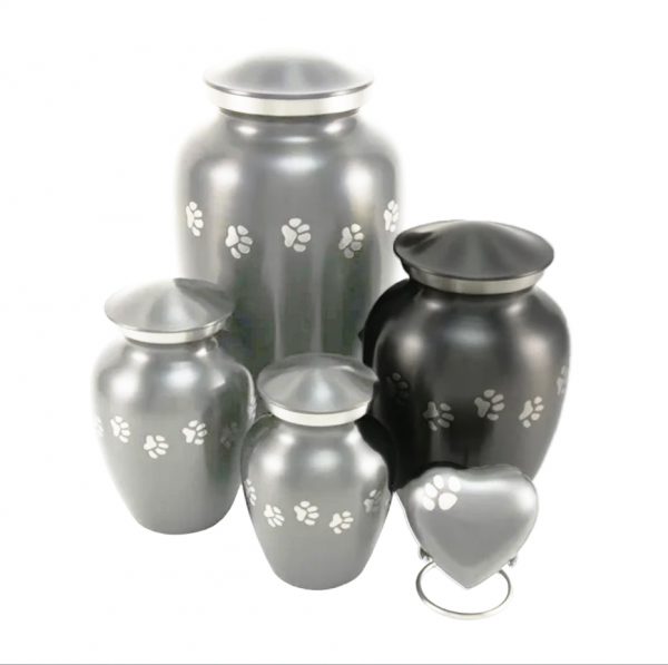 Pewter Paws Pet Urn 18-35kg (18cm Height)