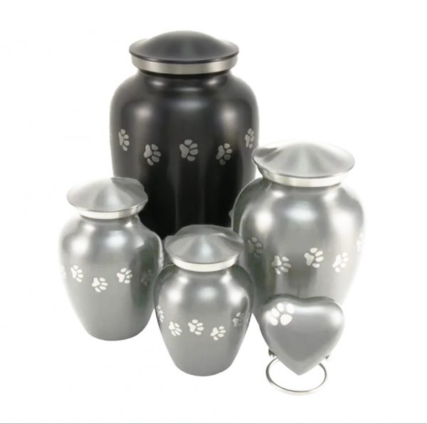 Pewter Paws Pet Urn over 35kg (26cm Height)